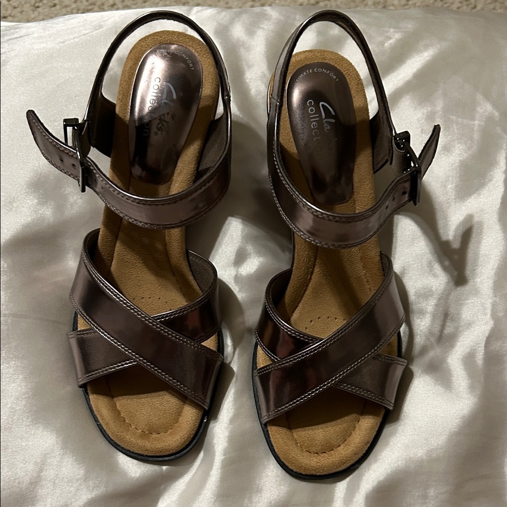 Clarks Women's Metallic Gun Metal Sandals